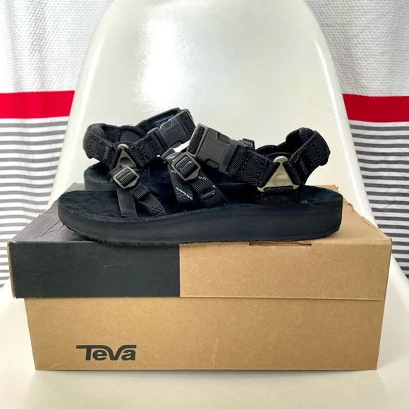 TEVA x TOTOKAELO EXCLUSIVE Black Emmi Sandals - Picture 2 of 6